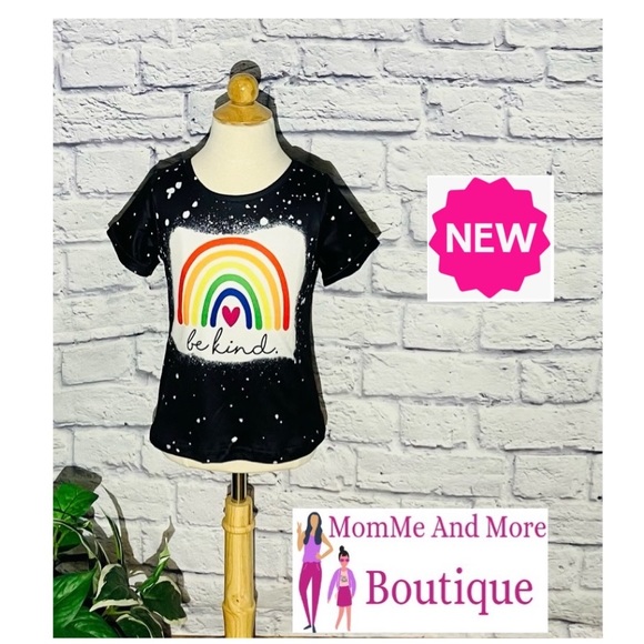 S/M/L NEW Girls Rainbow "BE KIND" Printed Top (mom and me shirts) - Picture 4 of 6